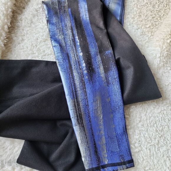 Alo Yoga Airbrush Painted Hi waist leggings sz M‎ - Picture 5 of 7